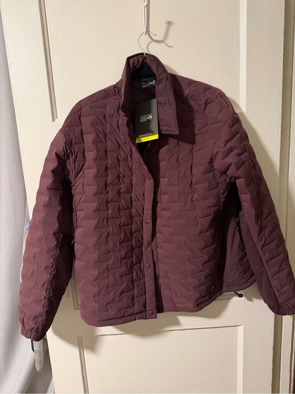 Mountain Hardwear Women's Blackberry Stretchdown Light Snap Jacket 700 FP Large